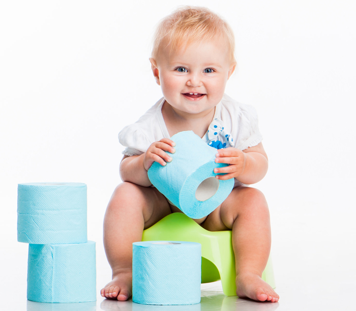 ¿Es el verano la mejor época para que los niños dejen de usar pañales?