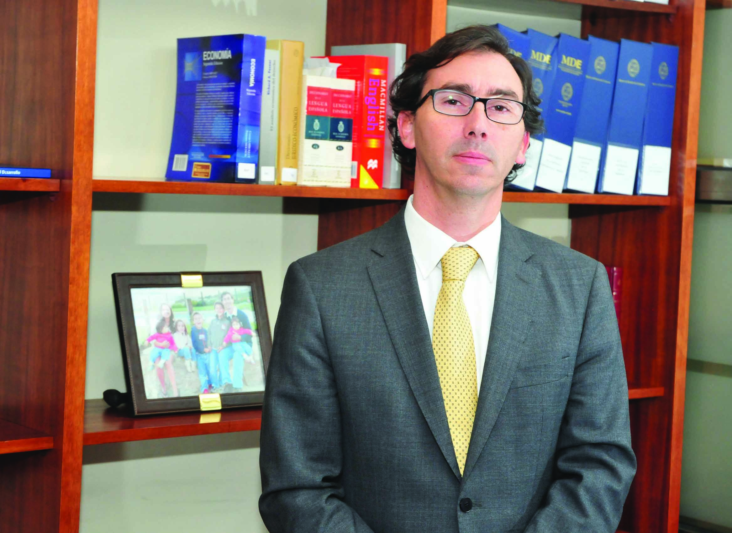 Raúl Figueroa, Director Ejecutivo de Acción Educar: “Lo fundamental es que existan normas claras sobre cómo deben organizarse las instituciones”