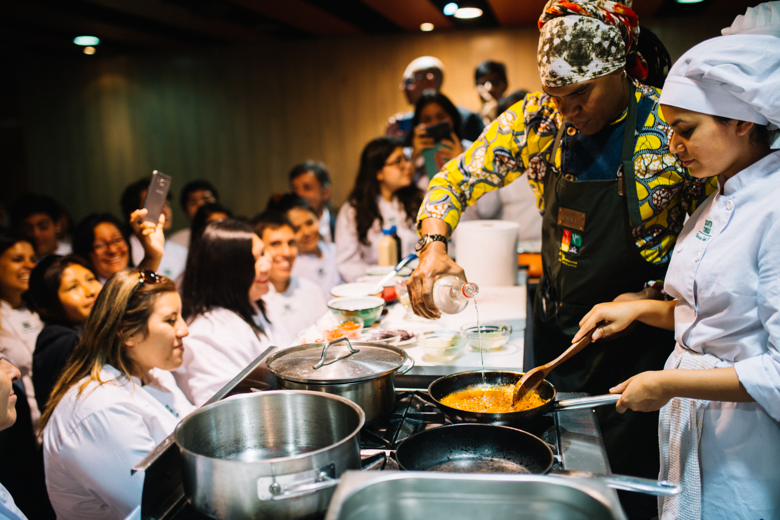 Todo el sabor del pacífico colombiano llegó a las costas de Antofagasta
