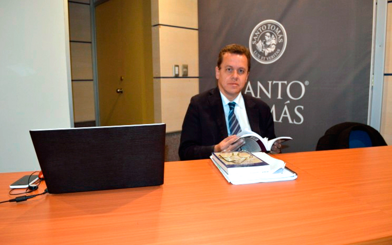 En la UST se realizó el segundo encuentro de Diálogos Constitucionales