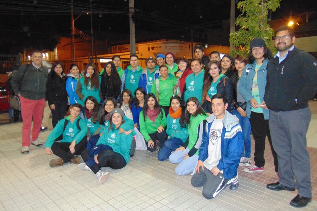 Estudiantes del IP-CFT Santo Tomás Ovalle realizaron operativo nocturno