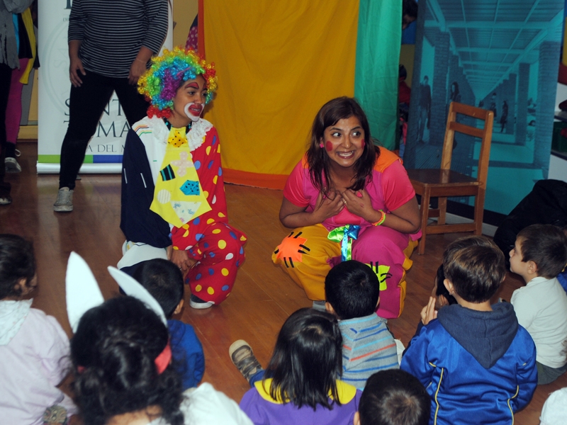 Jardín Infantil “Los Siete Enanitos” recibió la visita de alumnos de Santo Tomás Viña del Mar