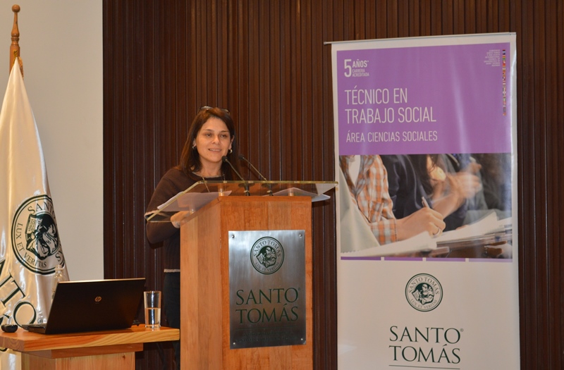 Subdirectora de Sernam inauguró año académico de área Ciencias Sociales