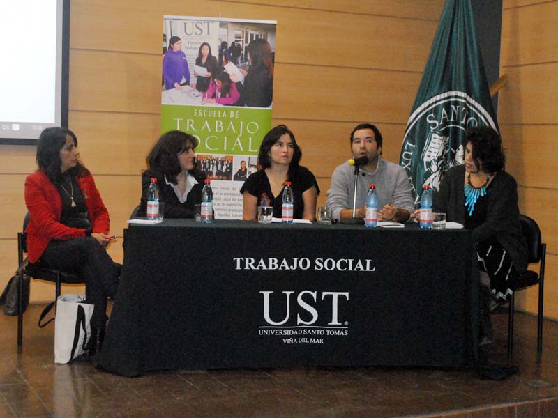 La realidad de los migrantes en Chile fue analizada en seminario organizado por Escuela de Trabajo Social de UST Viña del Mar