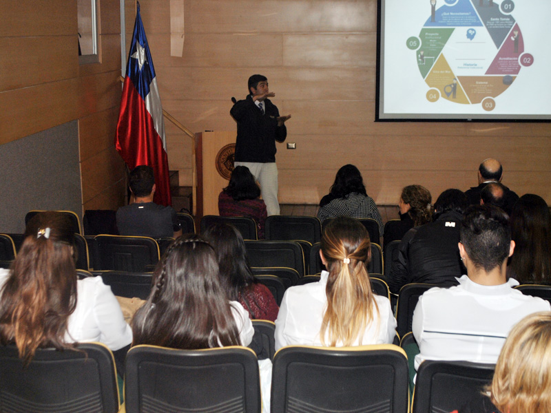 Estudiantes de sede Viña del Mar conocen detalles del proceso de acreditación del CFT