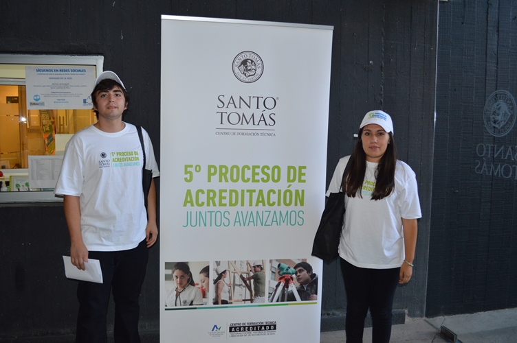 CNA visita Santo Tomás San Joaquín en 5to proceso de acreditación del CFT