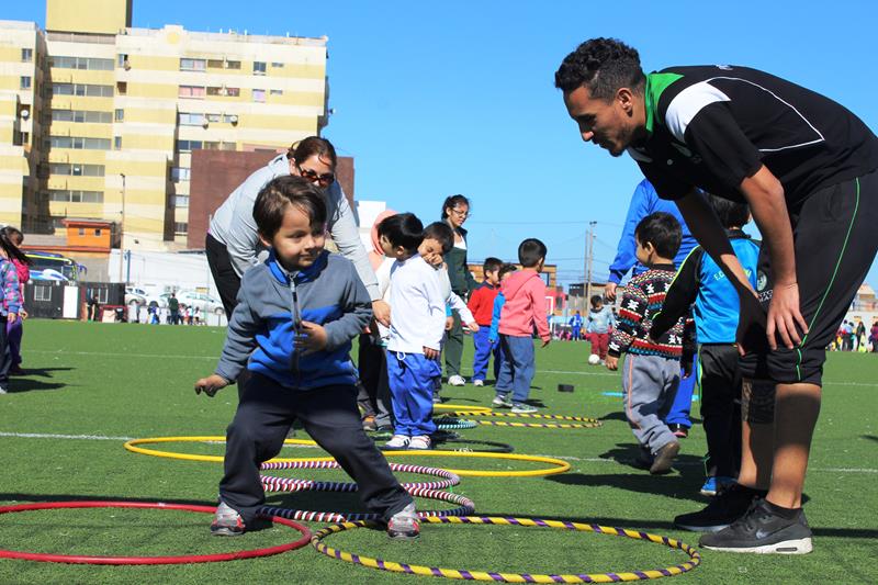 400 párvulos participaron en cierre de Programa de Estimulación Temprana