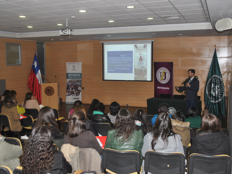 En UST Viña del Mar se realizó taller sobre nueva ley de etiquetado de alimentos