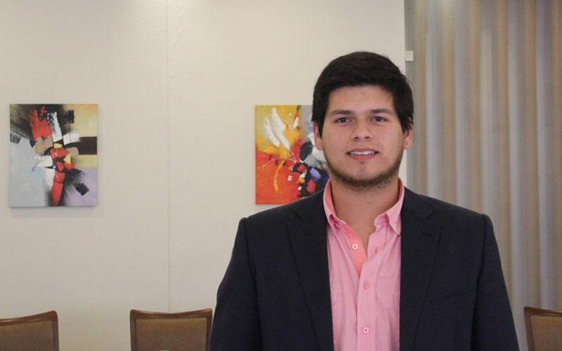 “Con estas instancias de apoyo, la universidad demuestra que los egresados son parte de ella”