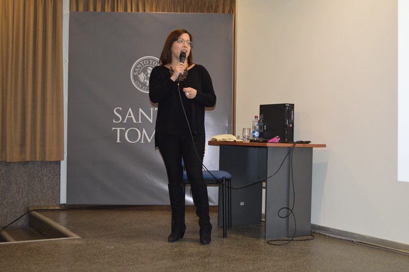 Estudiantes y profesionales participaron en taller sobre nueva Ley de Tramitación Electrónica en Santo Tomás Temuco