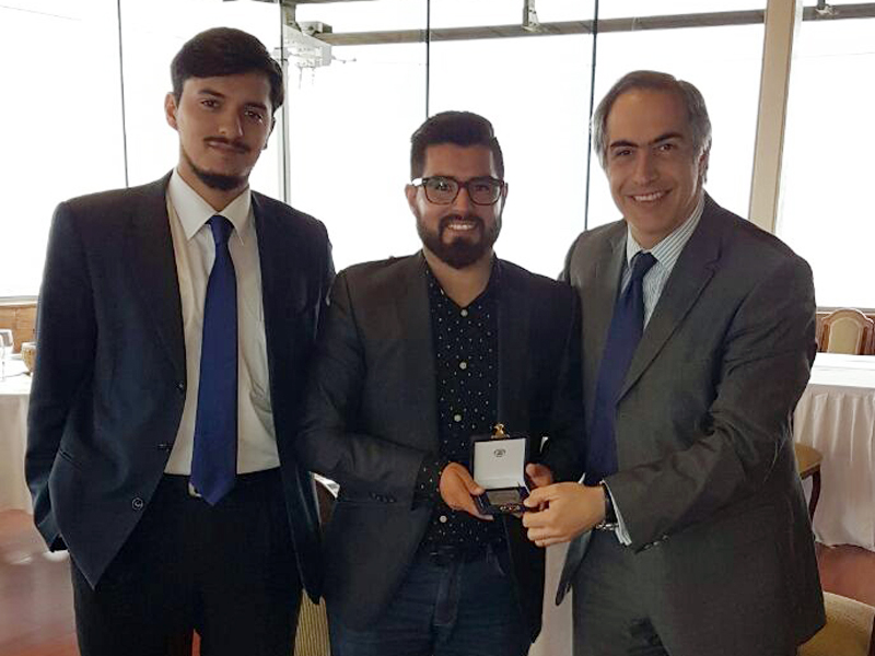 Alumno de UST Viña del Mar suma reconocimientos por su triunfo en la competencia individual de CMUDE 2016