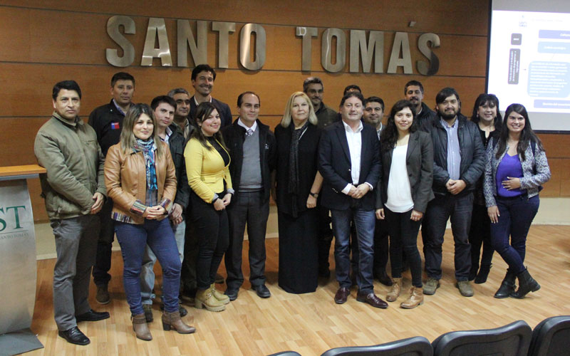 Profesionales de FOSIS aprendieron las claves de la innovación en UST La Serena