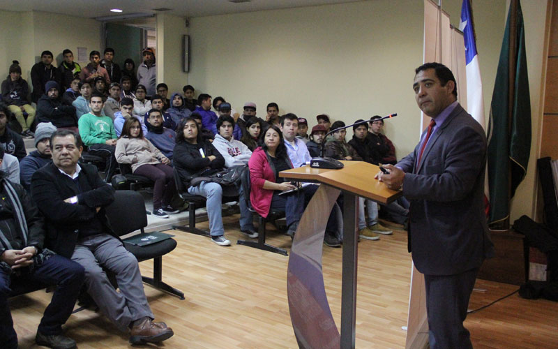 Estudiantes de electricidad y electrónica conocieron el panorama energético regional