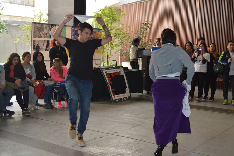 Tomasinos de Santiago Centro celebraron las fiestas patrias