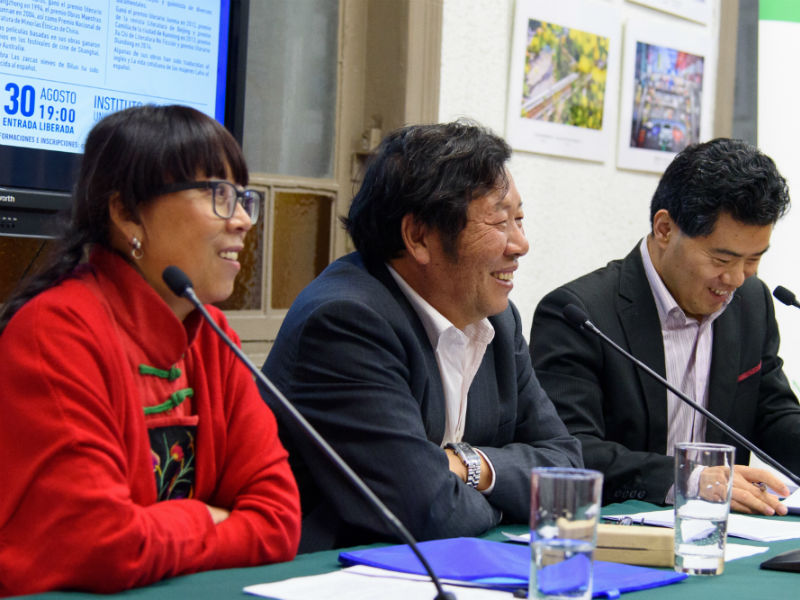 La literatura china se tomó la sede Santiago del IC UST durante Agosto