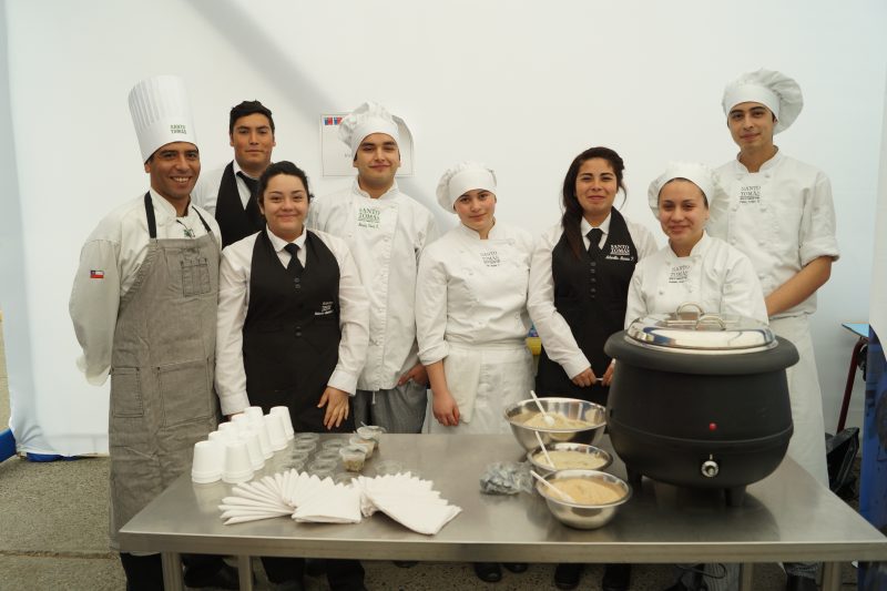 Stand de Gastronomía causa furor en Expo Minería