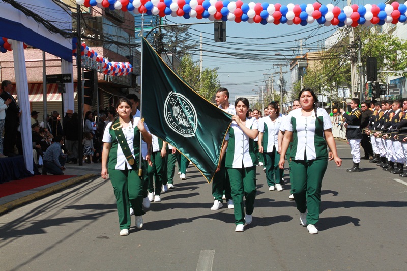 Fondas y desfile encabezaron el 18’ en Santo Tomás Puente Alto