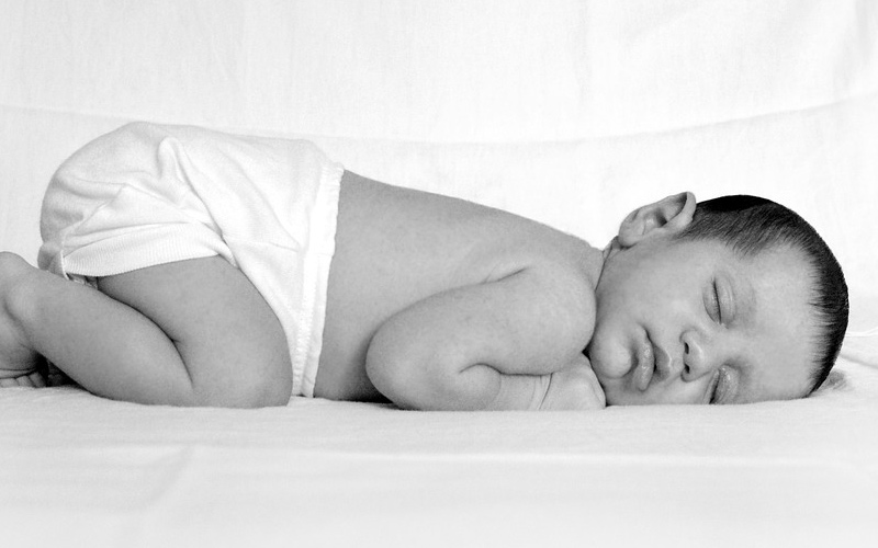 La llegada de un recién nacido al hogar: cuidados para madre e hijo