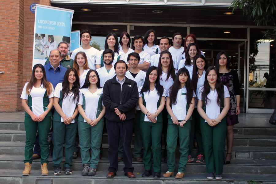 Cuarto Encuentro del Área Dental mostró nuevas técnicas a los futuros profesionales