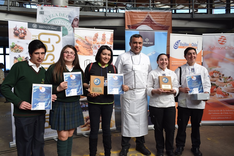 Establecimientos de Panguiplli y Los Muermos fueron los ganadores de 15° Festival del Salmón y Mejillón Chileno
