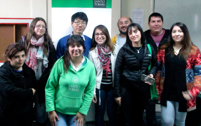 Comienza segunda versión de curso de chino mandarín en Santo Tomás