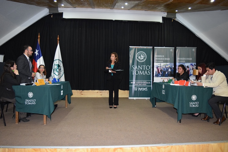 Exitoso Primer Torneo Nacional de Debate del Área Prevención de Riesgos Santo Tomás
