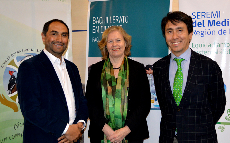 Seminario de Biodiversidad Nativa se realizó en UST Temuco