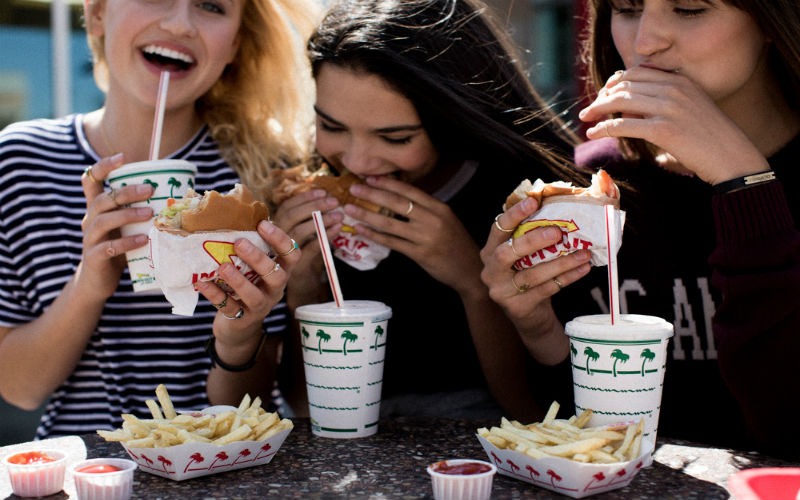 El 28% de los universitarios chilenos tiene malos hábitos alimenticios