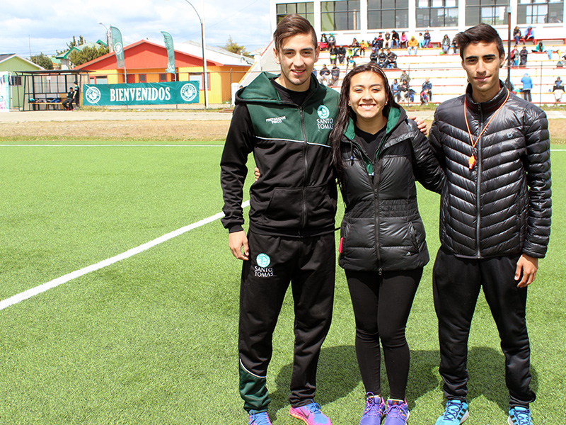 Alumnos de la Carrera de Preparador Físico Colaboraron en Torneo Regional de Futbolito Infantil