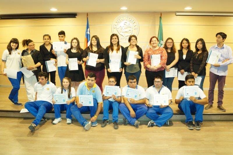 Jóvenes con discapacidad intelectual descubren “la magia de programar”