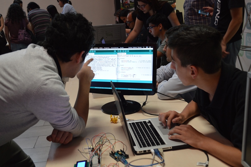 Área de informática realizó tercera feria tecnológica