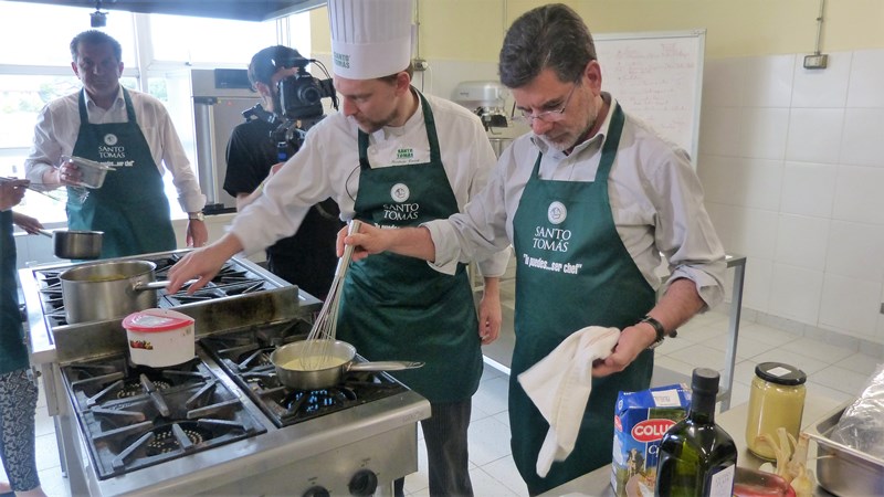 Clase de cocina con el mejillón como protagonista