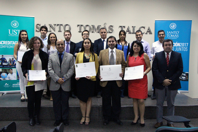 Postgrados Santo Tomás Talca certificó Diplomados y Magíster