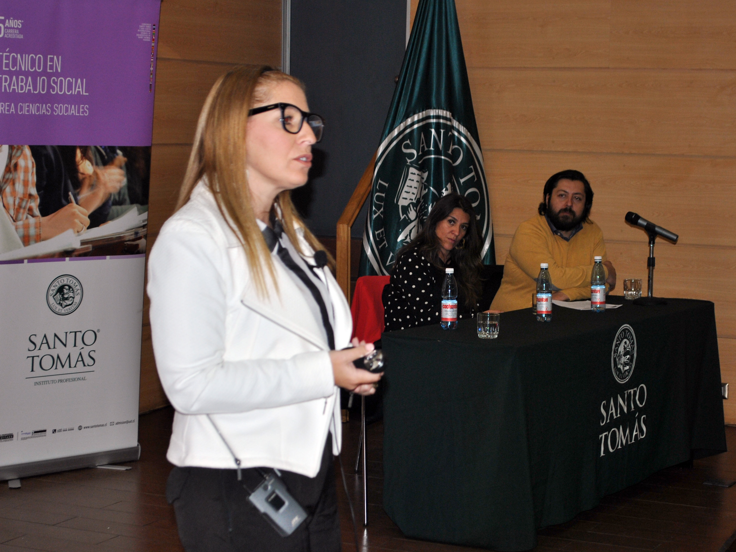 Coordinadora regional de Senama inauguró año académico de Técnico en Trabajo Social
