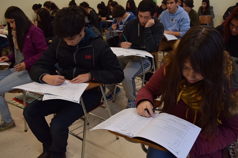 Importante participación de jóvenes en  14° Ensayo PSU Santo Tomás Puerto Montt