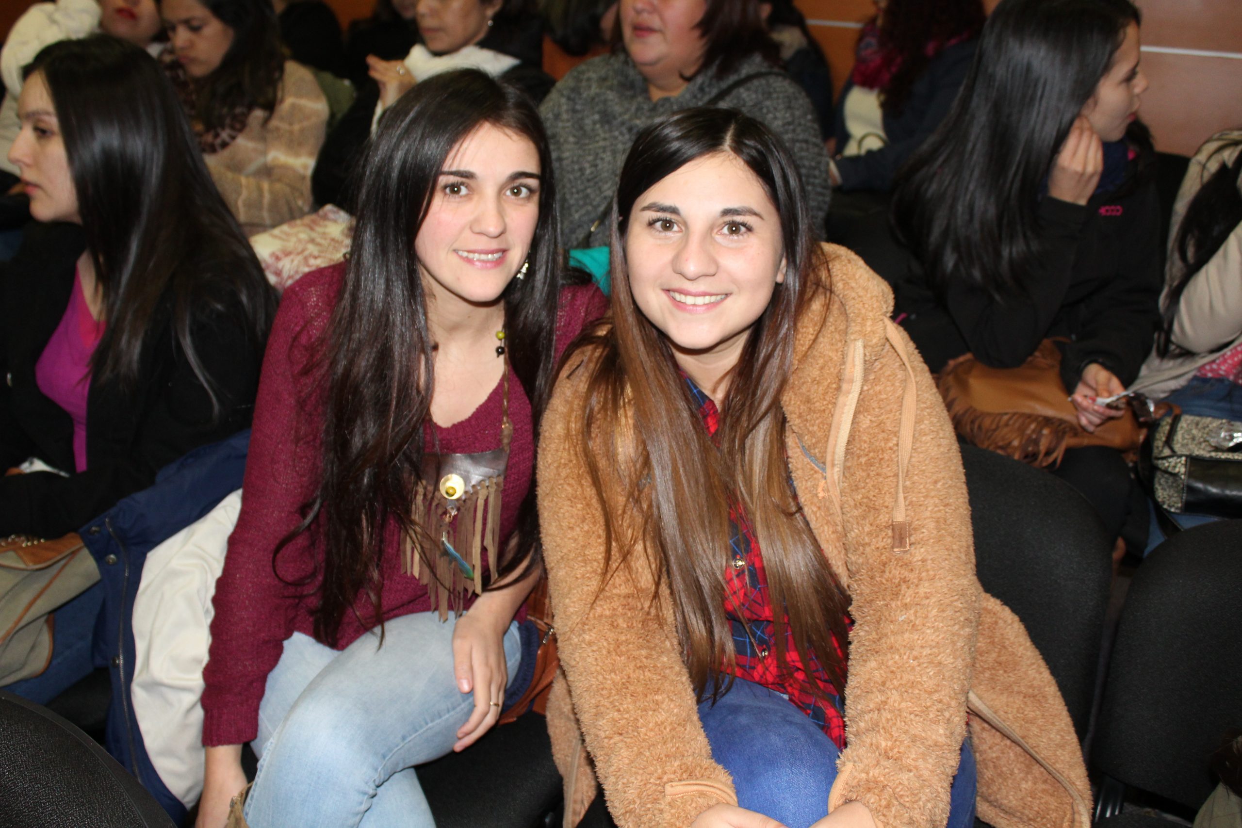 Bienvenida a nuevos estudiantes de las carreras Técnico en Trabajo Social y Servicio Social