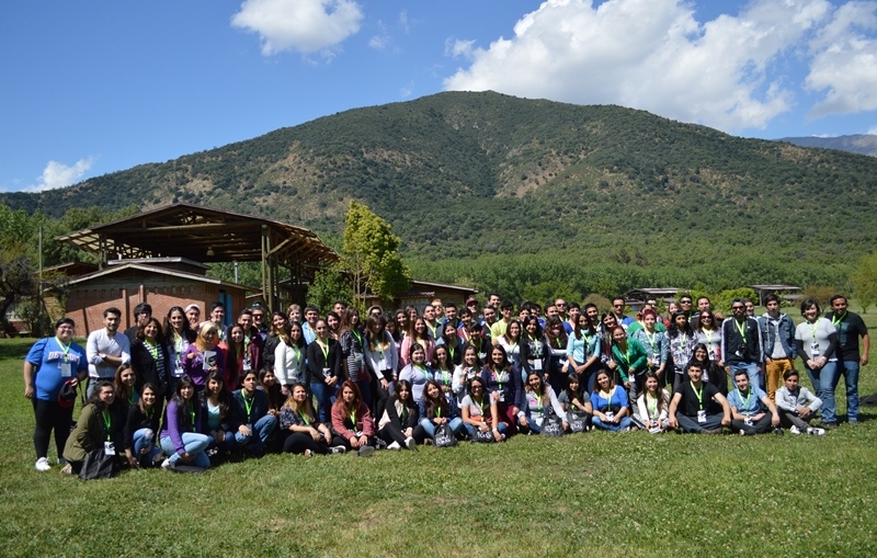 Escuela de Líderes Santo Tomás: formando jóvenes participativos y comprometidos con la sociedad