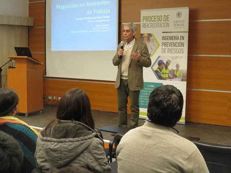 Charla de Vigilancia para los que trabajan con Plaguicidas