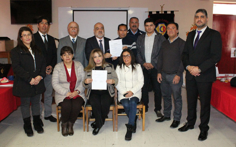 Directora de Electricidad y Electrónica es parte de consejo asesor de dos colegios de la zona