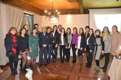 Santo Tomás celebra a 80 Enfermeras de la provincia de Curicó en su día