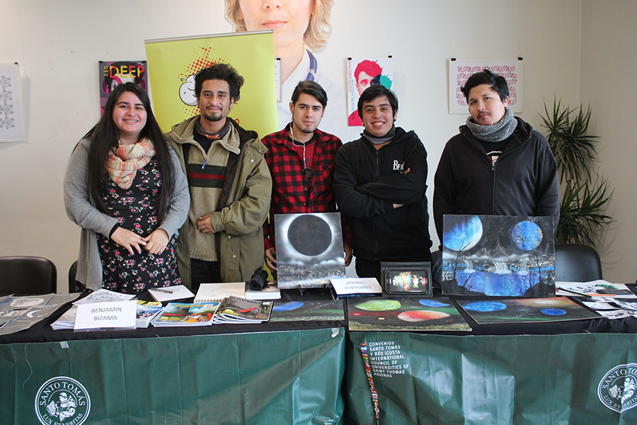 Estudiantes de Diseño muestran su labor a la comunidad