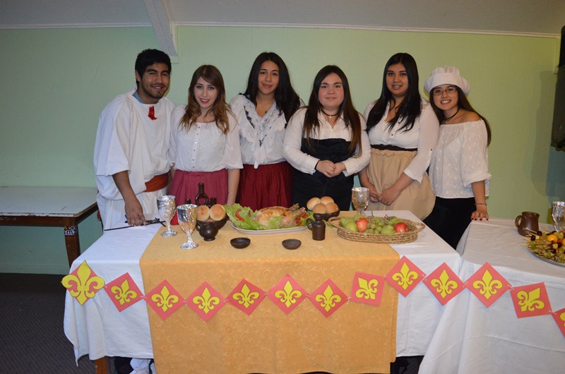 Santo Tomás Puerto Montt celebra Fiesta Medieval