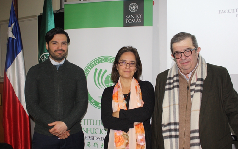 Claudia Labarca realizó interesante conferencia sobre el encuentro de culturas de negocios en China