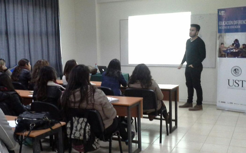 Educación Diferencial desarrolló segundo taller de actualización para profesores