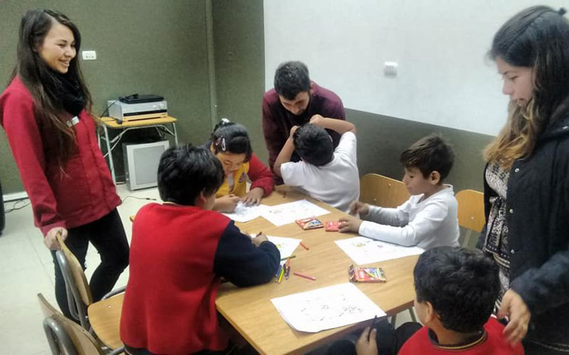 Estudiantes de Psicología apoyan talleres del programa “Habilidades para la vida” de JUNAEB
