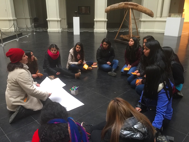 Dos museos cautivaron a Tomasinas durante visita a terreno