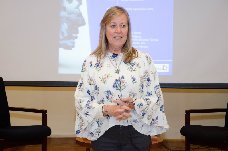 Escuela de Psicología UST Santiago realizó Seminario sobre Terapia Estratégica Breve
