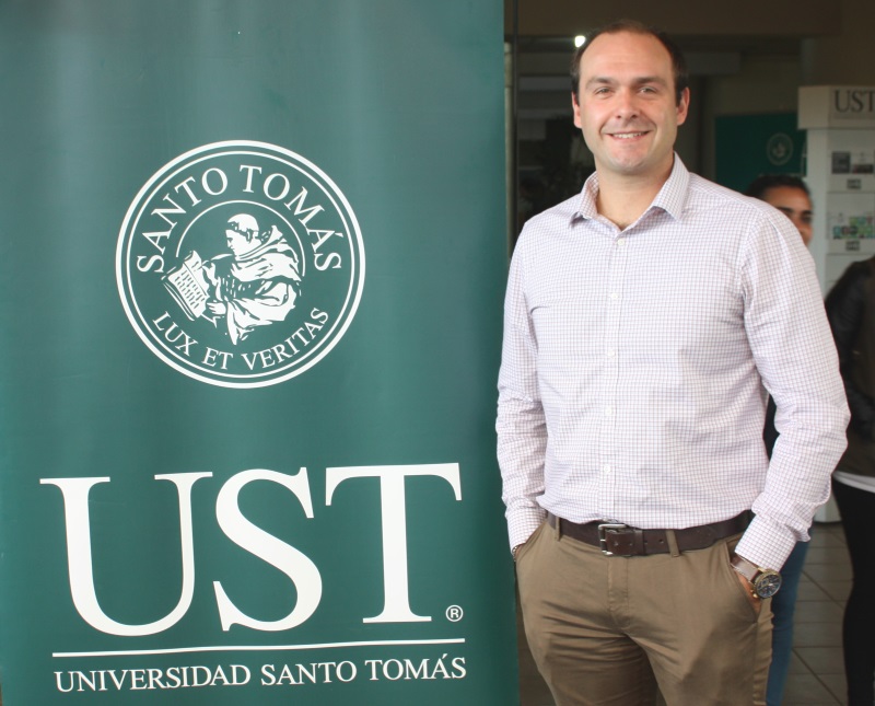 Director de Magíster UST acreditado por 6 años: “Somos la primera institución privada de Chile en acreditar un programa en el área de actividad física y deporte”