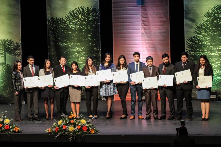 UST Temuco título a 233 nuevos profesionales para La Araucanía