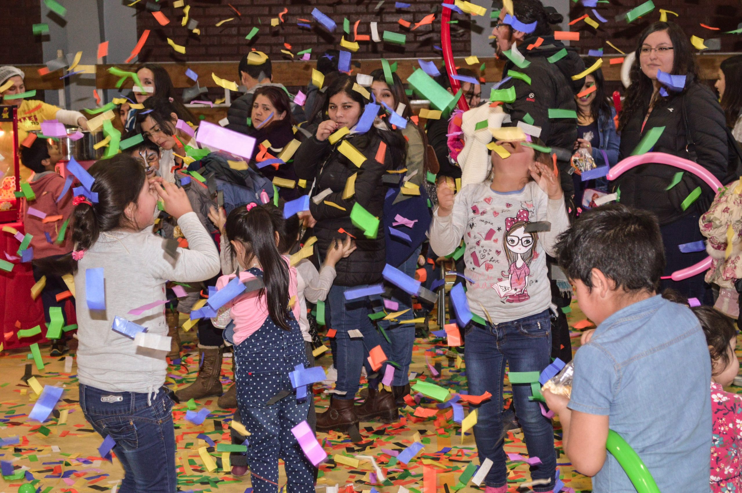 Hijos de estudiantes celebraron el Día del Niño en Santo Tomás Temuco
